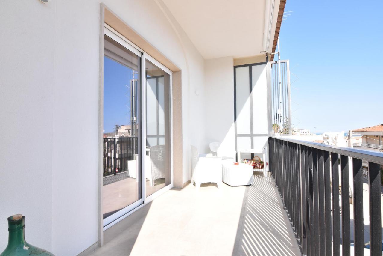 Villa La Terrazza sul Porto Marina di Ragusa Esterno foto